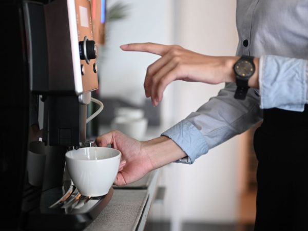 Cafea Premium pentru Birou de la Office Barista - Soluții Adaptate Fiecărei Echipe