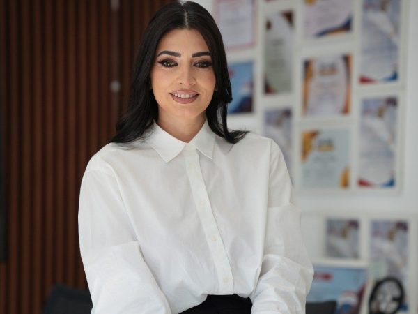 Manuela Halasag, REMAX Klass – ghidul tău pentru achiziția de case sau vile fără riscuri